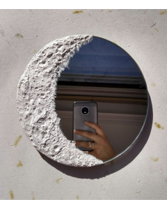 Espejo redondo con fase lunar menguante hecho a mano